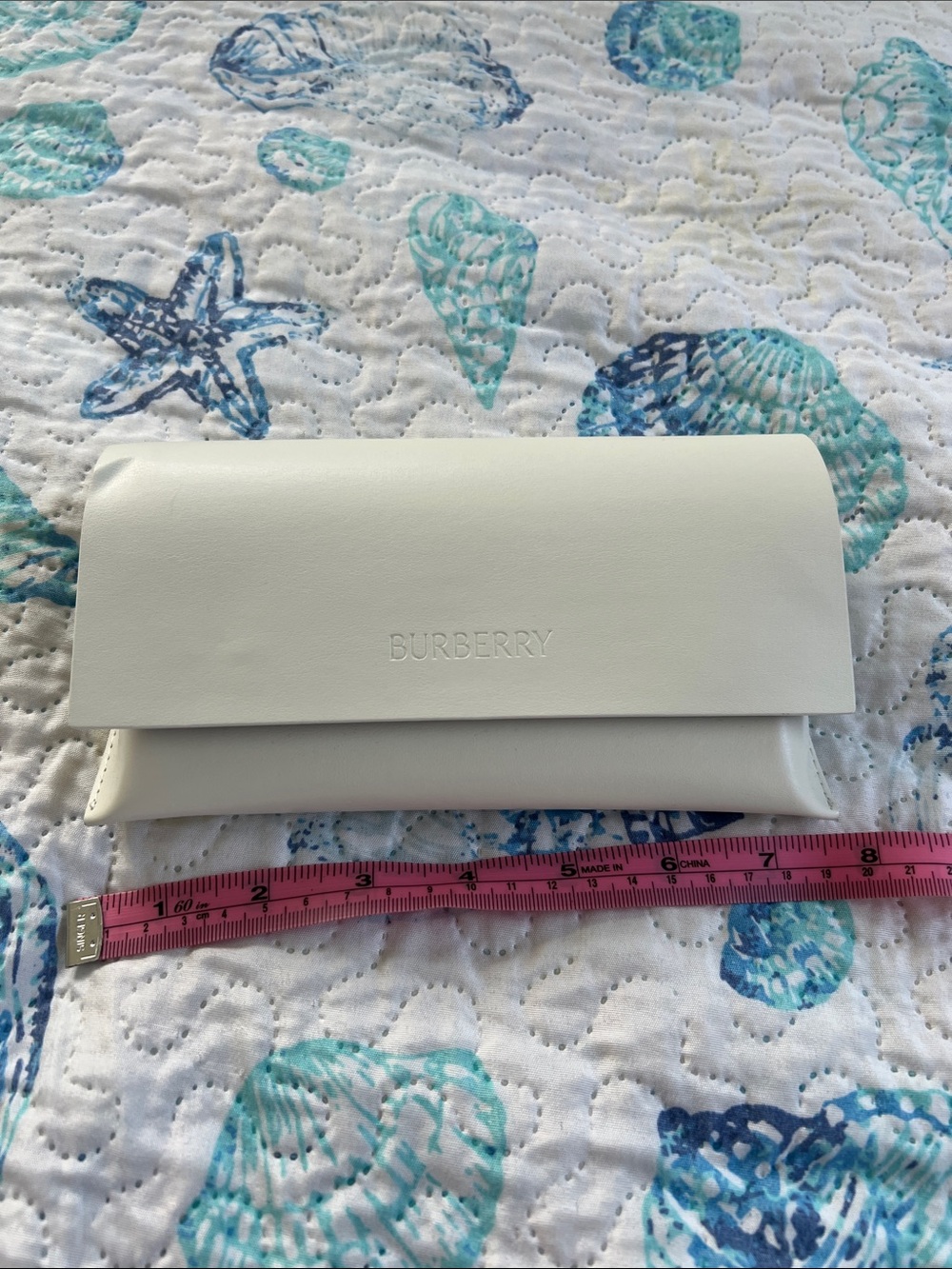 Burberry White Leather Foldover eyeglass case